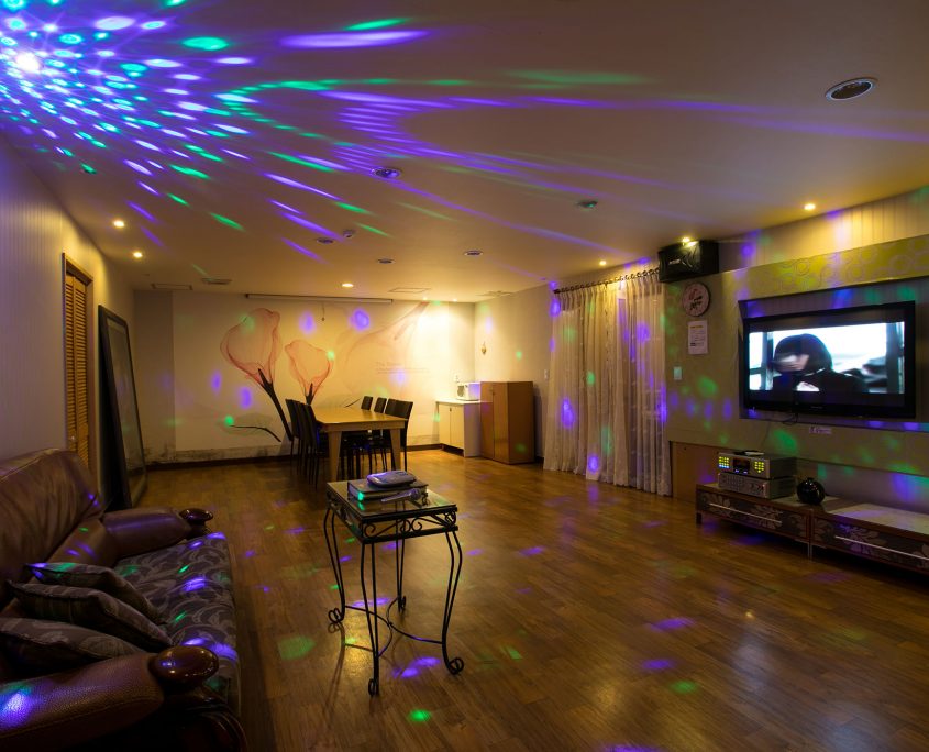 roomview-52-845x684-2